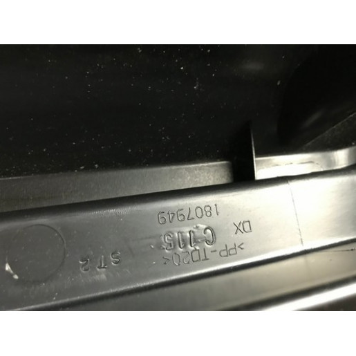 Накладка багажника права Fiat Punto 2009-2011 735346024